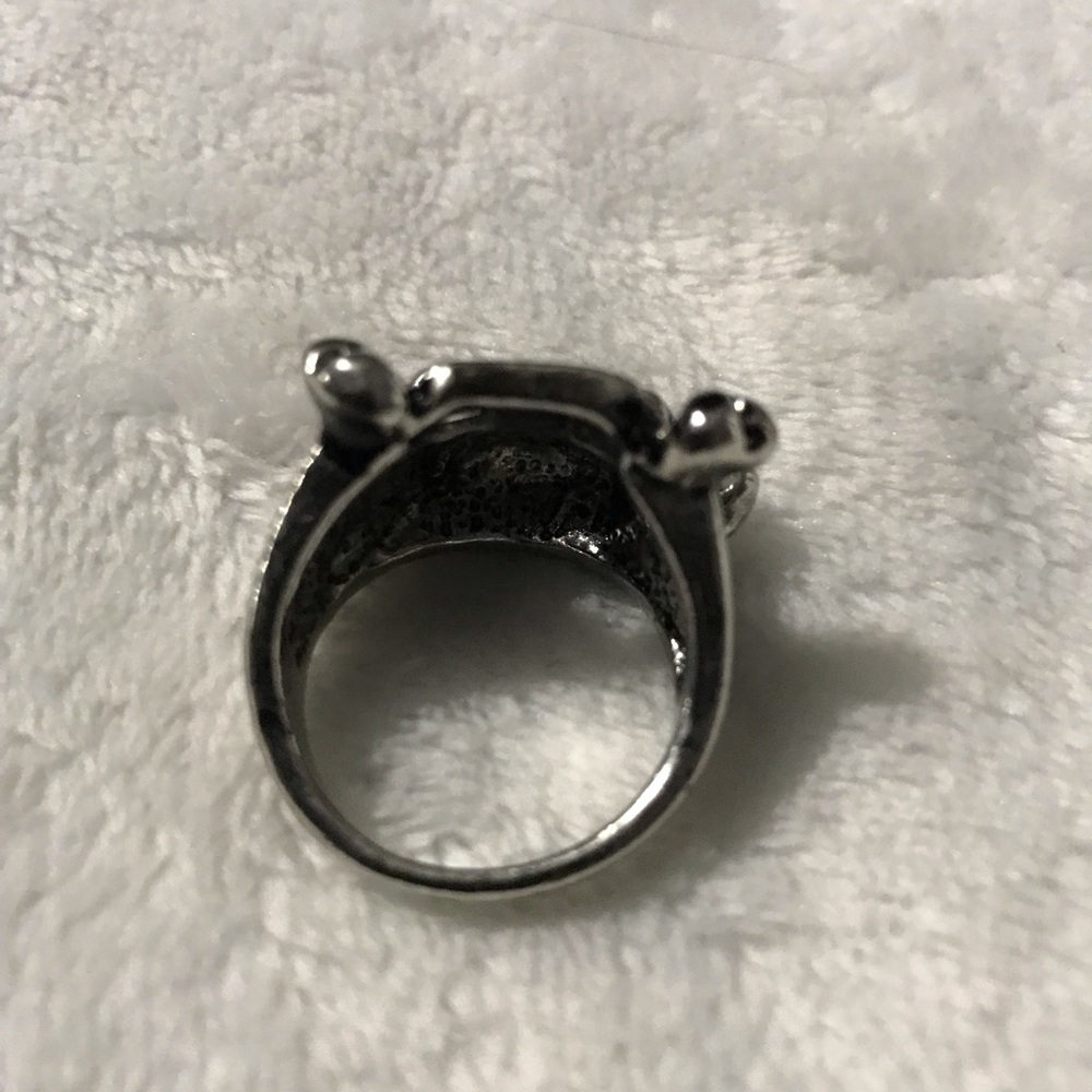 Skull and bones ring - Picture 5 of 7